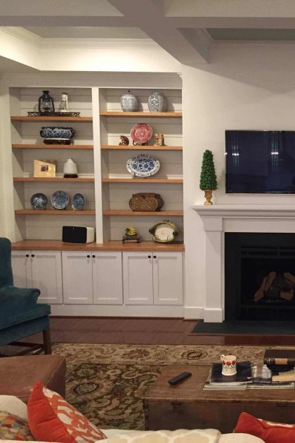 bookcases arounf fireplace