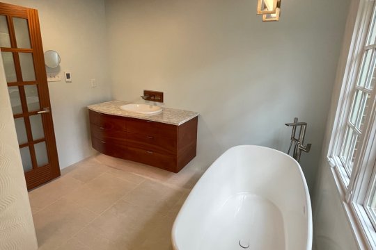 bathtub and sink